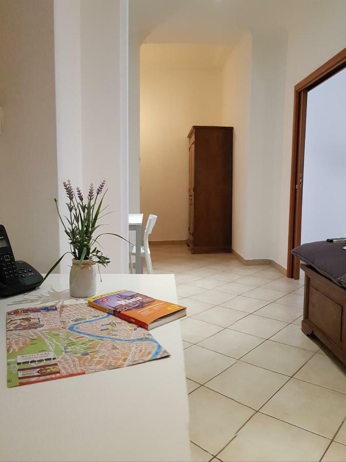 Appartamento Campo de Fiori House Roma Esterno foto
